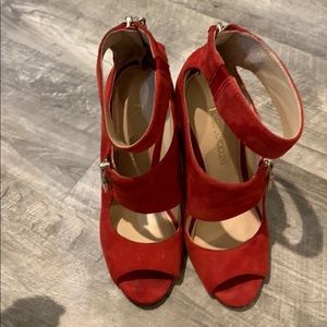 red high heels 4 inch